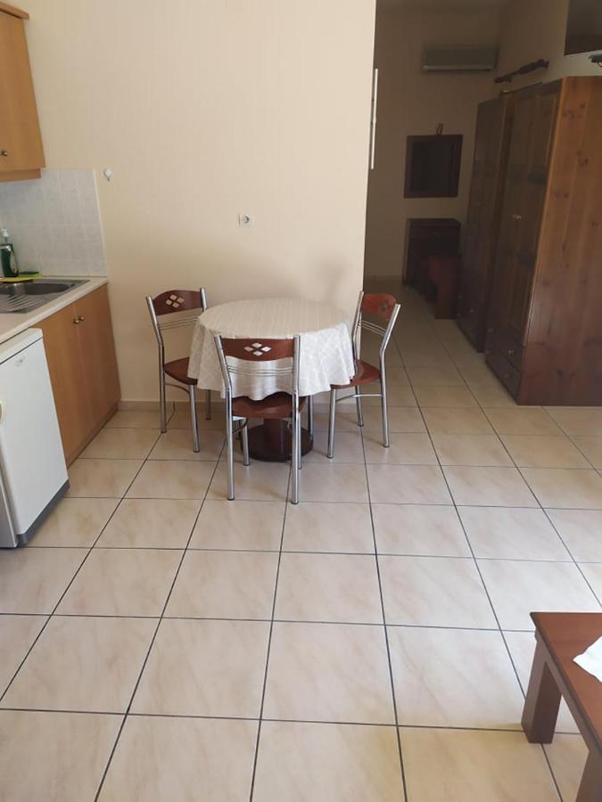 Markos Apartments 4 Stoupa Luaran gambar