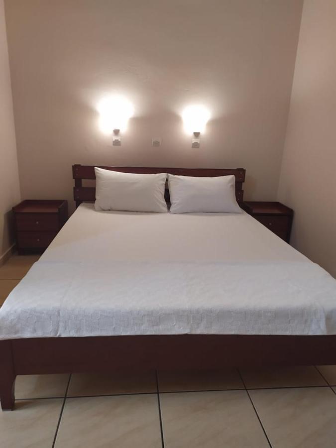 Markos Apartments 4 Stoupa Luaran gambar